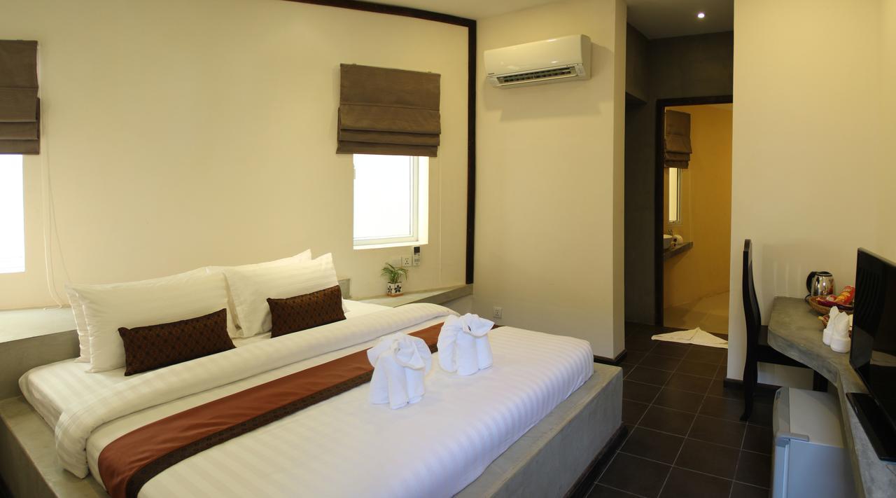 Makk Hotel Kampot Exteriör bild